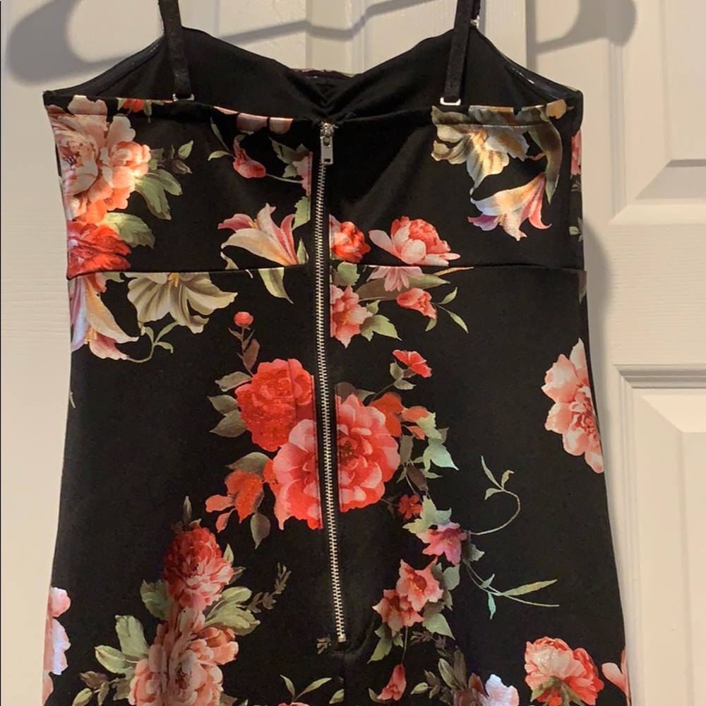 Black Floral Dress - Picture 5 of 7